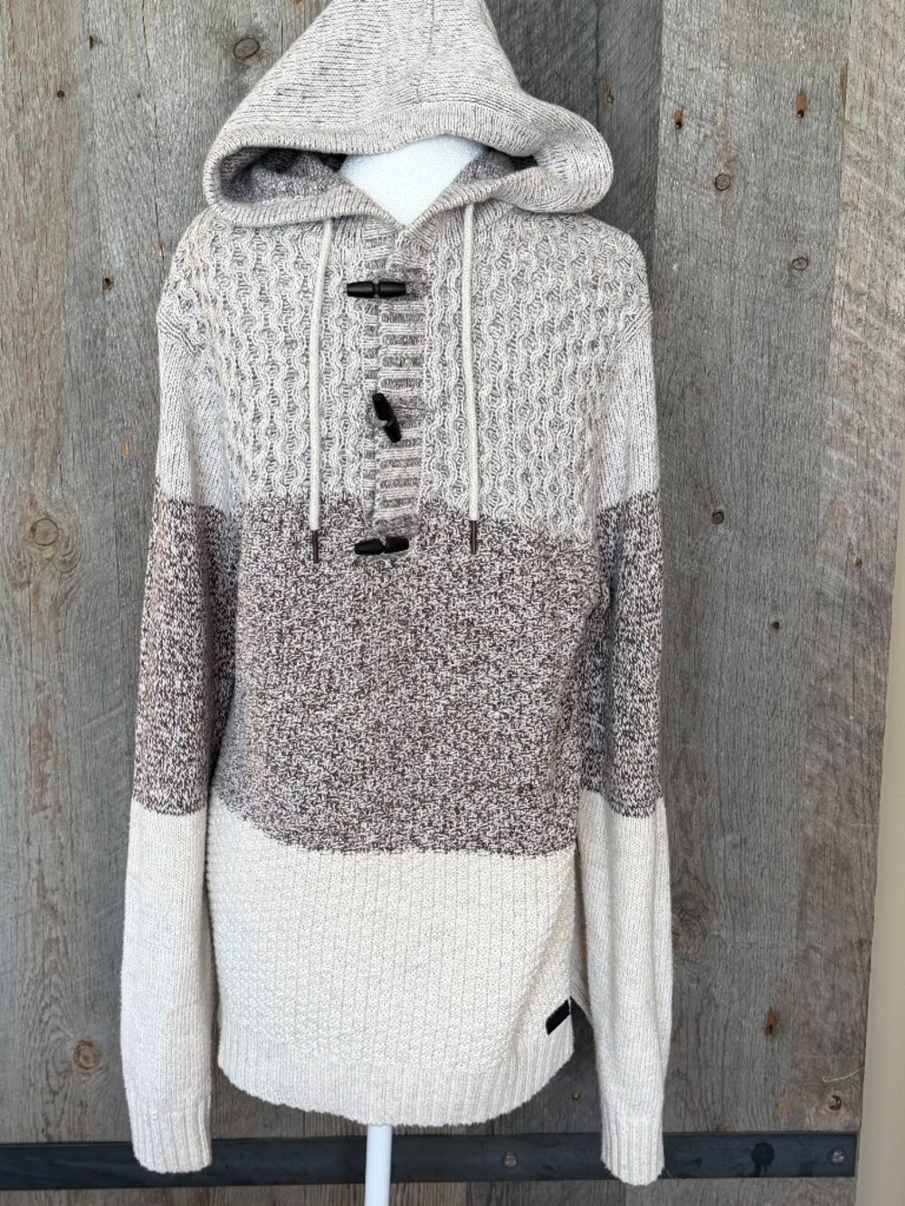 Outpost Men's Sweater 3/4 Pullover, Toggle Buttons & Hood Size M